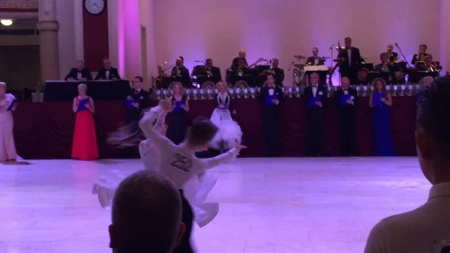 Арсений Мороз София Ярославская (Блукпул, Англия) Samba смотреть онлайн