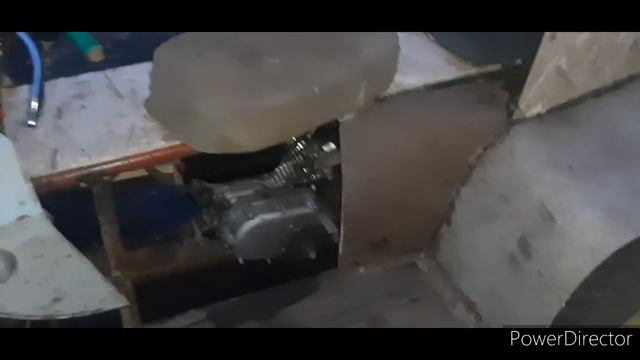 Квадроцикл из муравья. смотреть онлайн