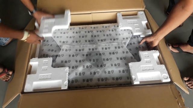 Quick Unboxing of my brand new mixing console Yamaha MGP 24X смотреть онлайн