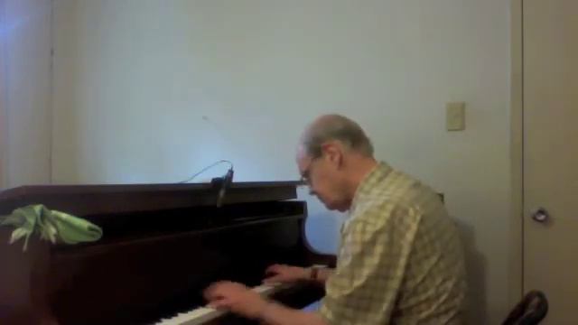 Edward Tarte plays an Irving Berlin Medley смотреть онлайн