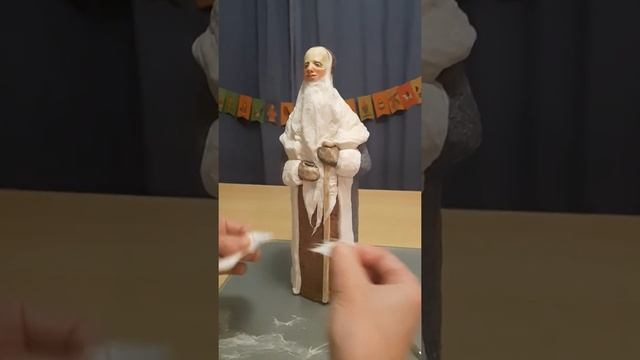 Интерьерная кукла Дед Мороз. Занятие 7. Молодежная студия скульптуры. смотреть онлайн