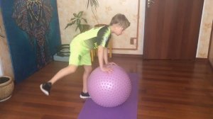 Фитбол - тренировка для детей