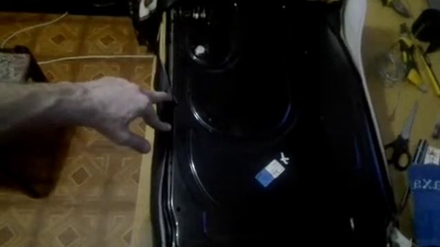 Ремонт сидений bmw e34.Часть 4. Натяжка обшивки спинки заднего сиденья BMW e34. смотреть онлайн