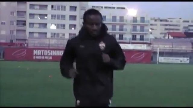 Тренировка ЦСКА в Португалии перед матчем с "Порту" смотреть онлайн