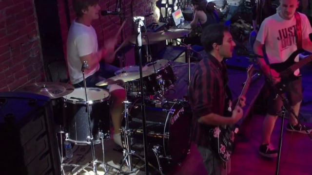 Last Ice Cream - Займись делом (live) смотреть онлайн
