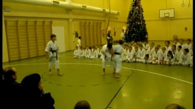 Показательные выступления на экзамене по карате | Тверские Витязи смотреть онлайн