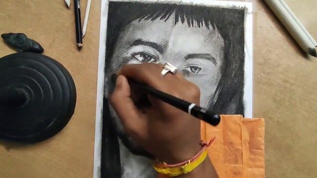 creative portrait sketch with charcoal pencil@https://youtube.com/channel/UC0H09WhRX9Cuyd4IArqx0vA смотреть онлайн