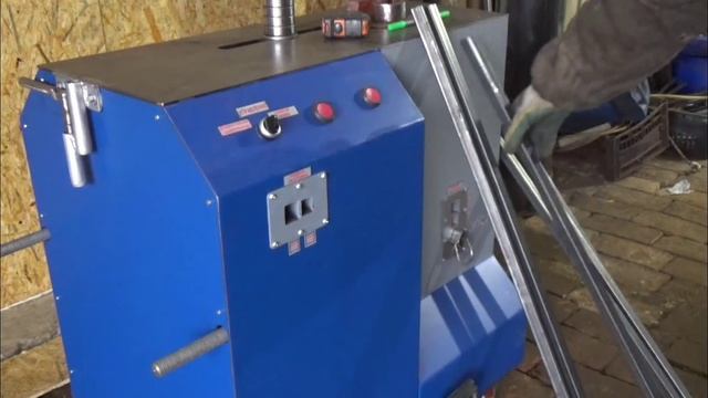 Хитрый САДОВЫЙ стол? Холодная ковка. Из профильной трубы. смотреть онлайн