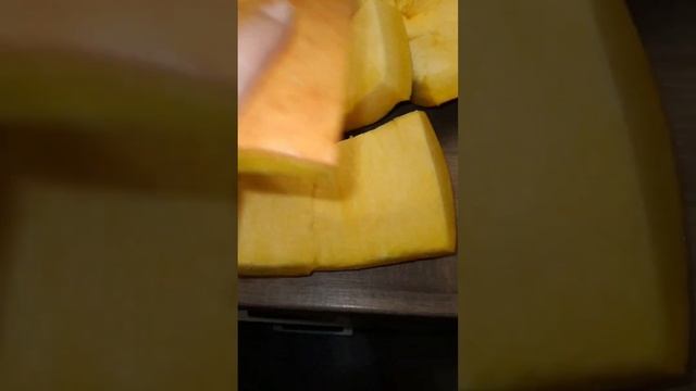 Как сохранить разрезанную тыкву на долго смотреть онлайн