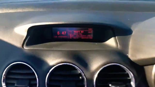 Peugeot 308 CC In White смотреть онлайн