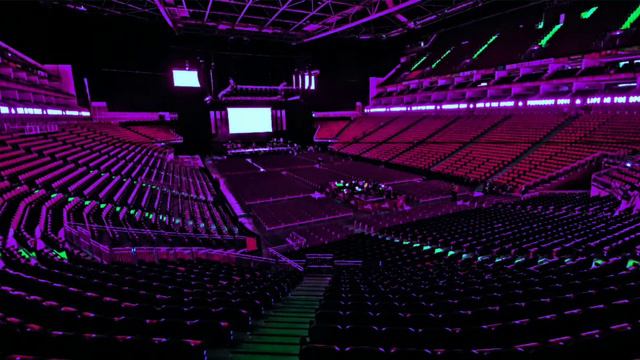 Shadow by TWICE but you're in an empty arena [CONCERT AUDIO] [USE HEADPHONES] 🎧 смотреть онлайн