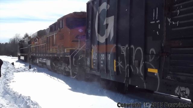 Snow Plow Extra and an Empty Oil Train смотреть онлайн