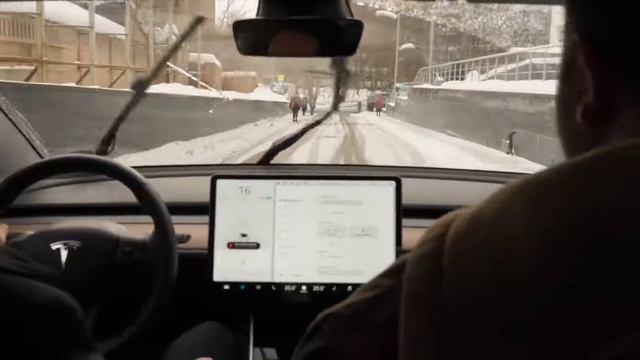 Обзор Новой Tesla Model 3 в России смотреть онлайн