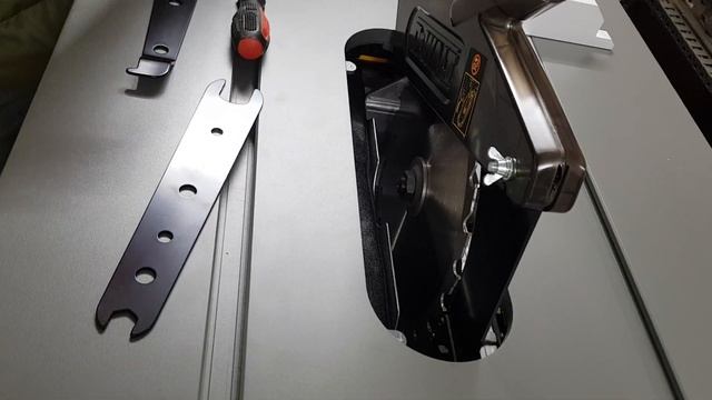 DeWalt DW745. Настольная пила (циркулярка). Распаковка, сборка и запуск смотреть онлайн