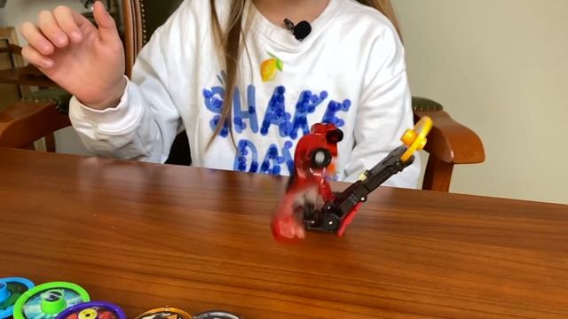 Дикие Скричеры / Набор Двойной удар / Джейхок / Ревадактиль / Screechers Wild / Jayhawk / Revadacty смотреть онлайн