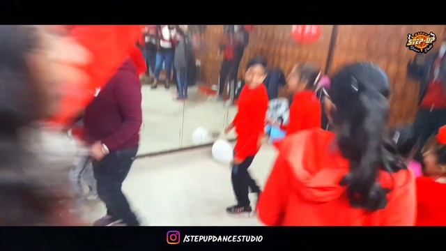 NEW YEAR CELEBRATION IN STEP UP DANCE STUDIO (AMRITSAR) 2021 LATEST DANCE VIDEO смотреть онлайн