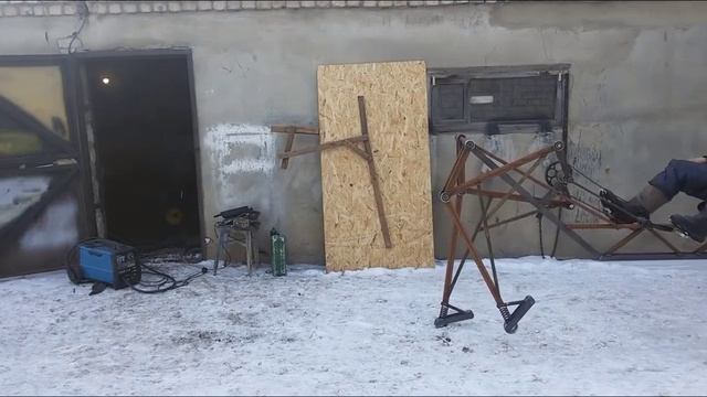 так вот он какой ,конь педальный смотреть онлайн