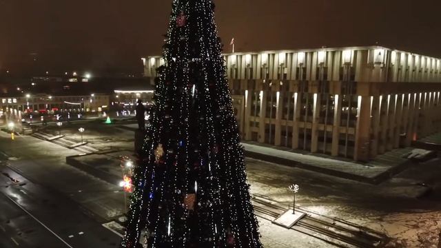 Городская Ёлка вид с высоты DJI Mavic Pro ночная съёмка Тула 2018 смотреть онлайн