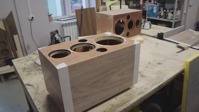 Эстония 35АС-021-1 Часть 2. Про шпон, почему не фанерую заднюю часть. Чуть-чуть про планы.