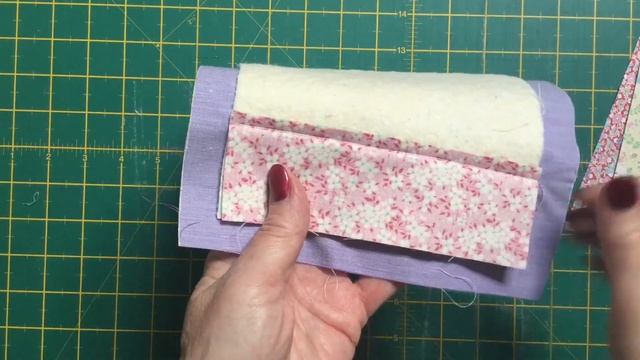 Easy Quilt as You Go Technique - Let's Make a Mug Rug смотреть онлайн
