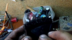 Ремонт дефлектора воздуховода Шкода Октавия . Не открываются шторки