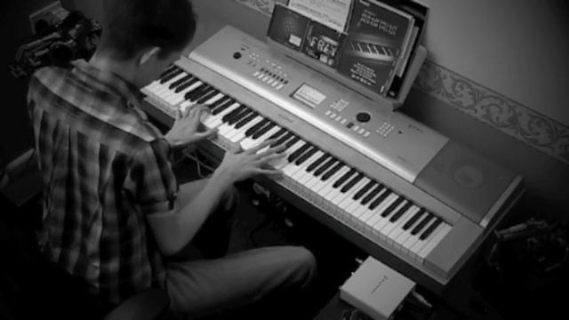 Bella's Lullaby - Carter Burwell; from the film "Twilight" on Piano смотреть онлайн
