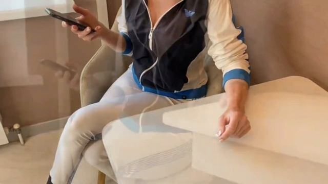 Изменил с подругой жены, пока ждали её