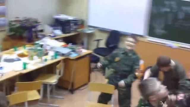Пацаны жгут ржака!!! Смотреть всем!!! смотреть онлайн