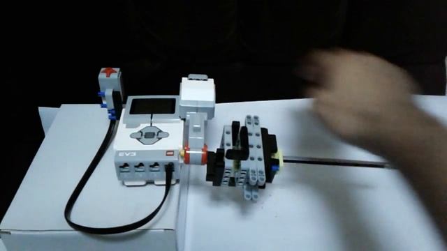 Lego EV3 - Sharpening a pencil with Kotlin смотреть онлайн