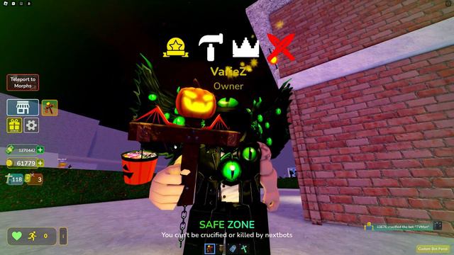 Trying the NEW Halloween Crucifix (ROBLOX) смотреть онлайн
