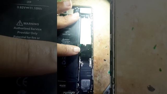 IPhone 7 Plus Cut Charging Paths