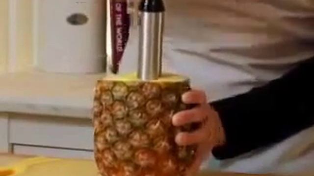 Нож для ананаса Pineapple Slicer смотреть онлайн