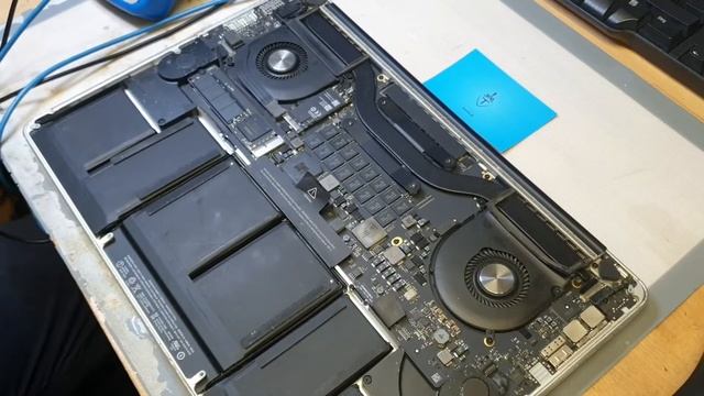 Apple Macbook A1398 keine Hintergrundbeleuchtung - IC oder Display defekt? смотреть онлайн