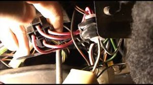 2121 Нива как сделать авто вкл. и выкл. фар и габаритных огней.