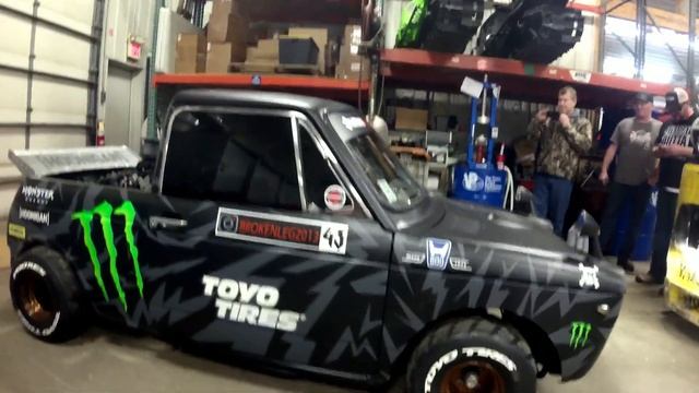 Hoonigan Mini Truck Build - Who wants one? смотреть онлайн