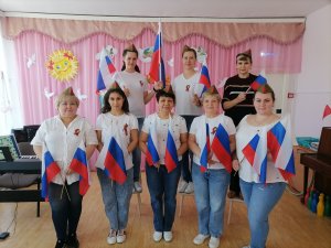 Флешмоб "9 мая в МДОАУ "Детский сад № 79 "Аистенок" г. Орска.