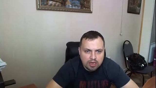 Что делать, если вас заставляют работать в праздничные дни? смотреть онлайн