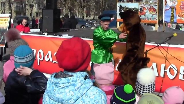 масленичные игры, конкурсы, танцы смотреть онлайн