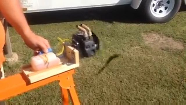 Don's Zenoah G-26 test run смотреть онлайн