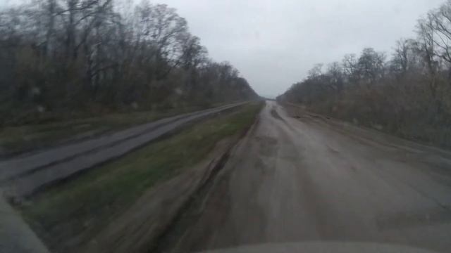 Украина Дорога р07 не далеко от Старобельска(Луганская обл.) в направлении на Купянск 2020 смотреть онлайн