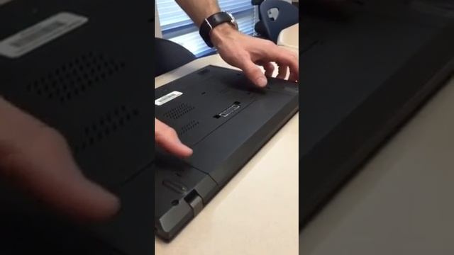 Serial Number - Lenovo Thinkpad смотреть онлайн