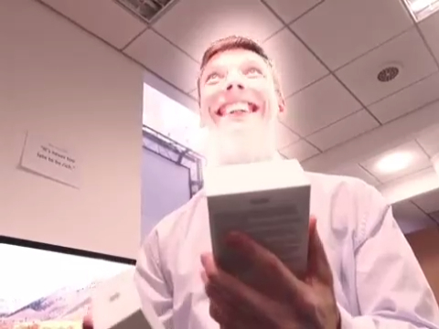 Когда ДР за день до презентации нового Iphone смотреть онлайн