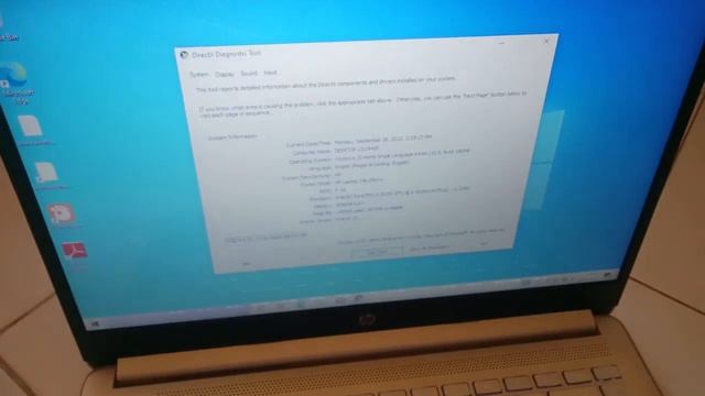 Laptop HP 14s cf0062tu Core i3 7020U смотреть онлайн