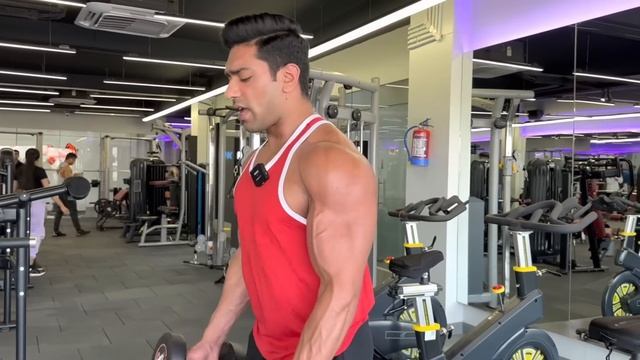 5 BEST & 5 WORST Exercise To Build BIGGER BICEPS смотреть онлайн