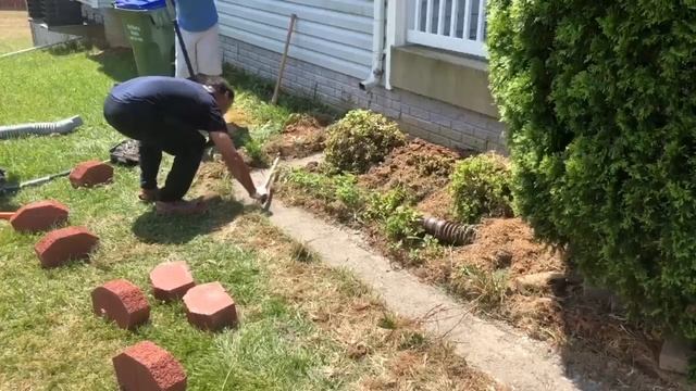 How to Build a Front Yard Retaining Block Wall смотреть онлайн