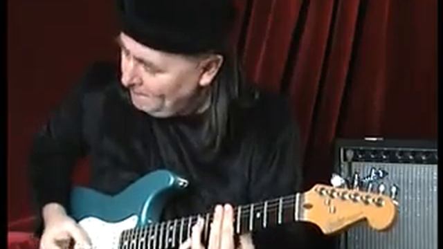 Igor Presnyakov - solo ELECTRIC fingerstyle guitar - Yakety Axe смотреть онлайн