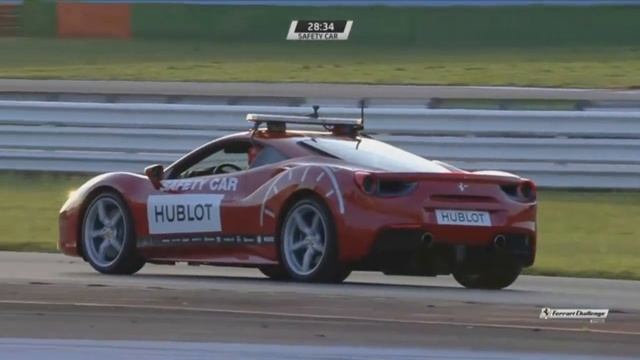 Ferrari Challenge Europe (Trofeo Pirelli) 2018. Race 2 Misano World Circuit. Start Crash смотреть онлайн