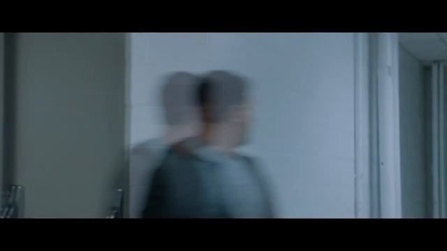 Эди украл симбиота - Веном смотреть онлайн