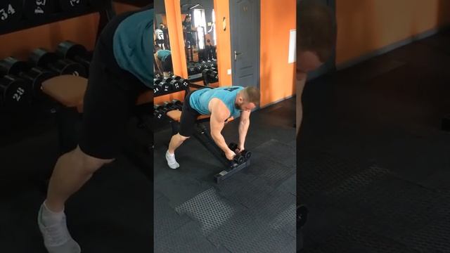 Разведения лёжа на наклонной скамье ( задние дельтовидные) смотреть онлайн