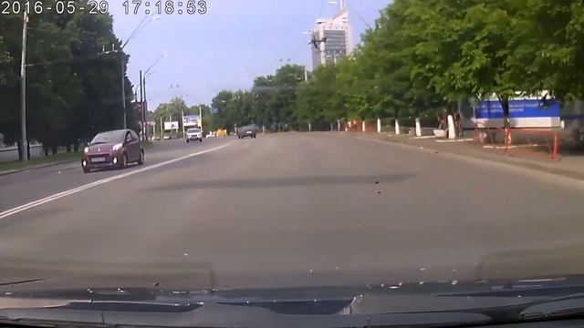 Передняя камера 4S смотреть онлайн